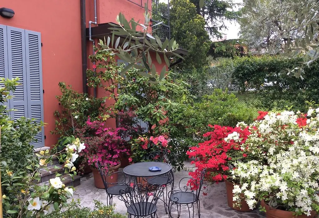 B&B La Dimora Del Garda-1